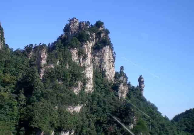 都怪杨幂！王俊凯留言为刘昊然庆生，求生欲满满：大家不用太捞我